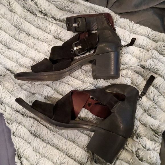 Rag & bone suede and leather Madrid sandals - Picture 14 of 14